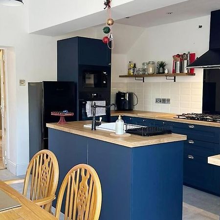 Townhouse In Belfast, Newtownabbey. Villa Luaran gambar