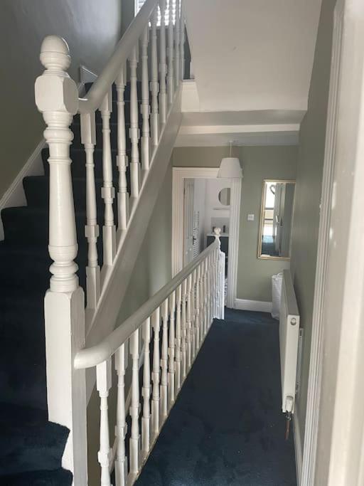 Townhouse In Belfast, Newtownabbey. Villa Luaran gambar