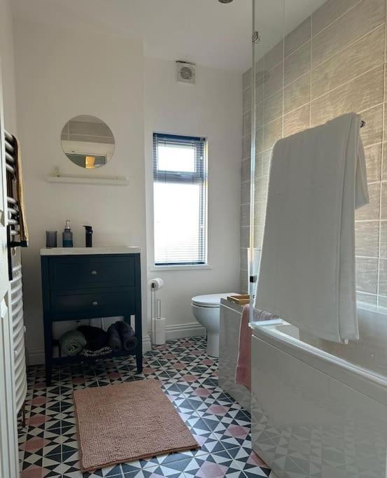 Townhouse In Belfast, Newtownabbey. Villa Luaran gambar