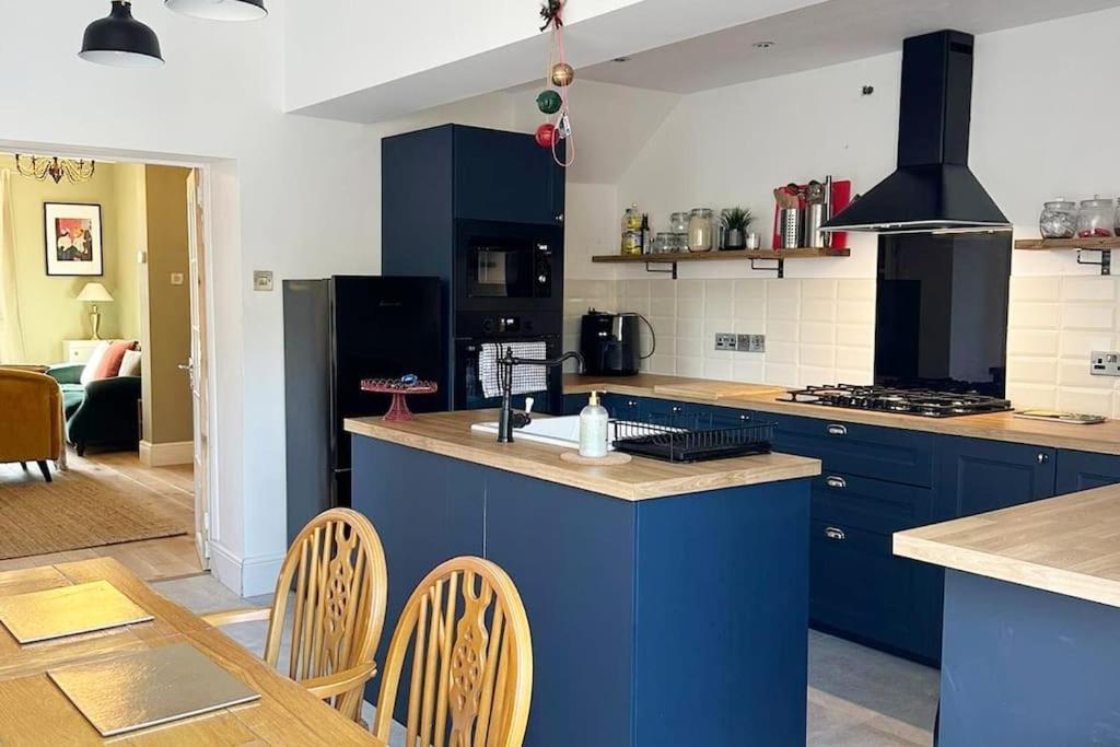 Townhouse In Belfast, Newtownabbey. Villa Luaran gambar